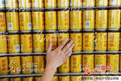 探秘亳州 走進王老吉涼茶罐裝飲料的現代化生產流水線